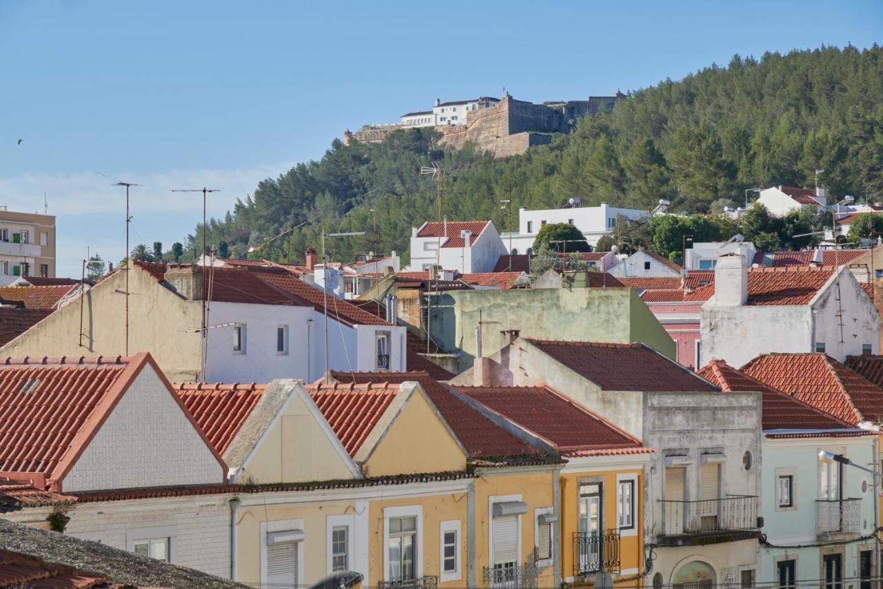 Central & Sunny 2Br Apt Near Beach, By Timecooler Σετούμπαλ Εξωτερικό φωτογραφία