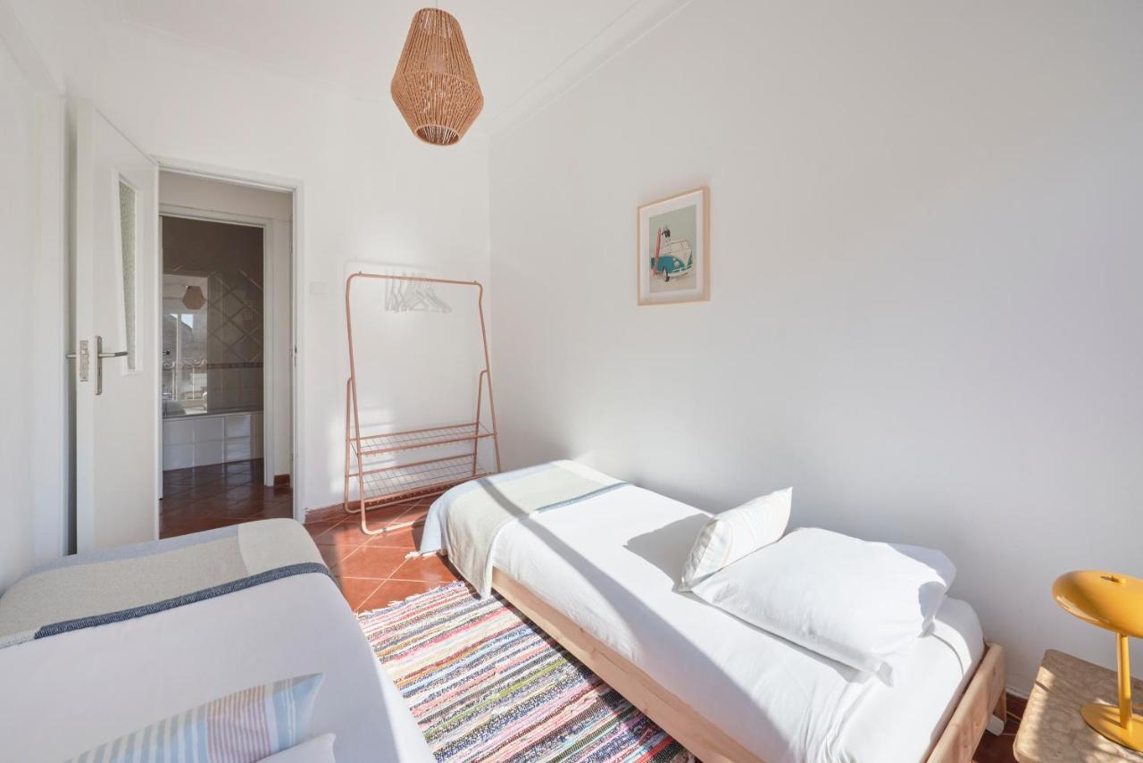 Central & Sunny 2Br Apt Near Beach, By Timecooler Σετούμπαλ Εξωτερικό φωτογραφία